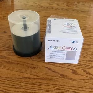 Memorex dvd-r discs & plastic cases